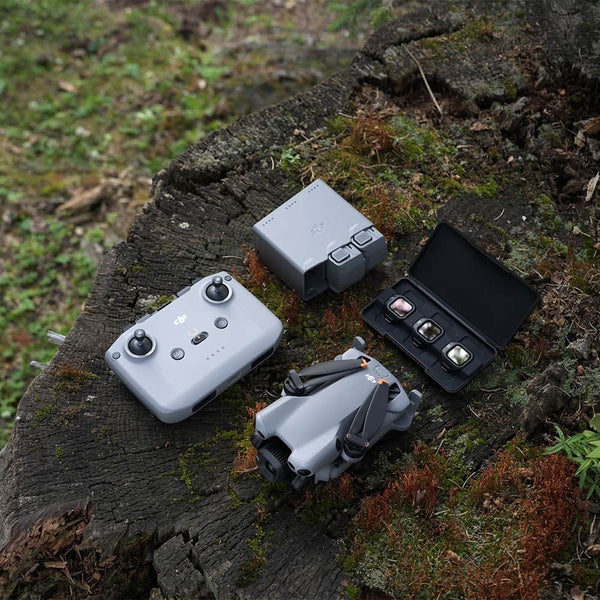 DJI FPV Drones BNF & RTF DJI Mini 5 Pro Fly More Combo - DJI RC-N3